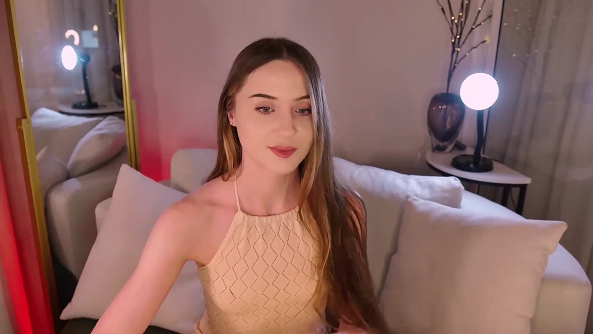 Gallery image thumbnail from Innocent_Soul's myfreecams stream on, 11/04/2025, 22:01 image 11 of 20