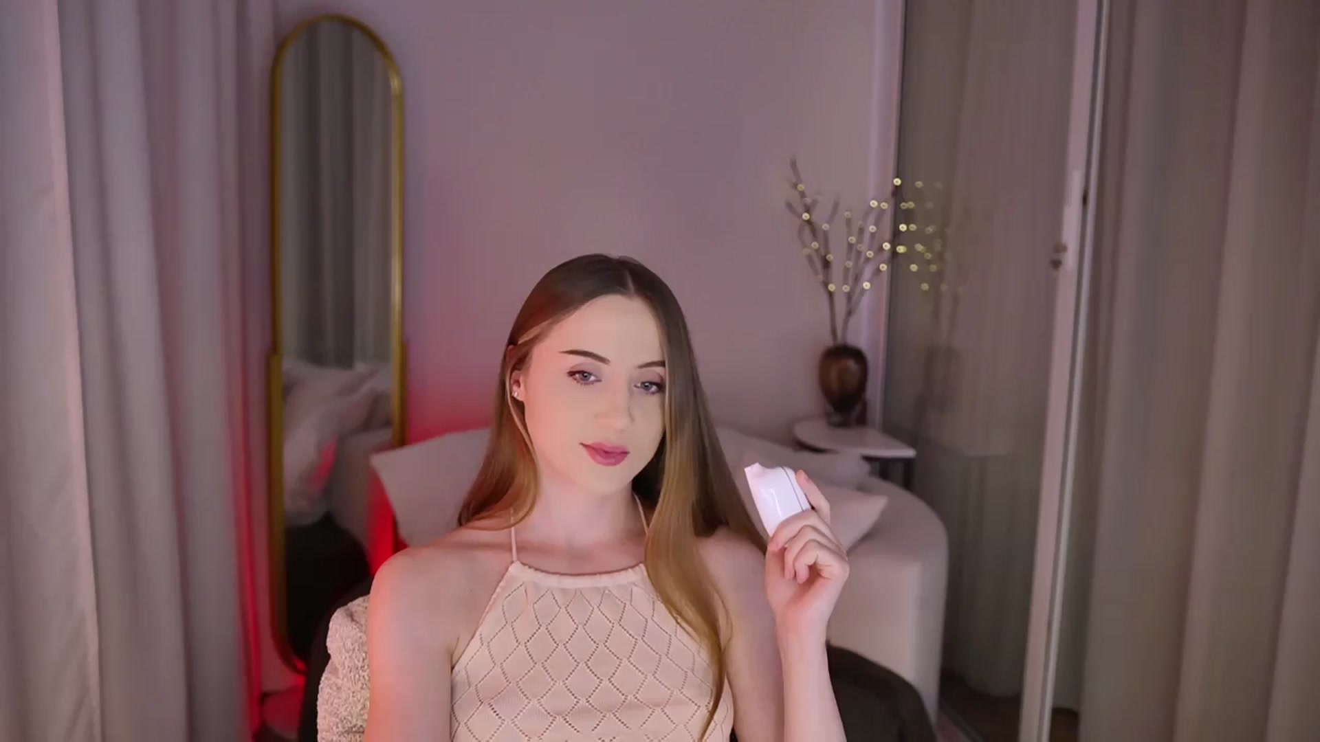 Gallery image thumbnail from Innocent_Soul's myfreecams stream on, 11/11/2025, 18:44 image 20 of 20