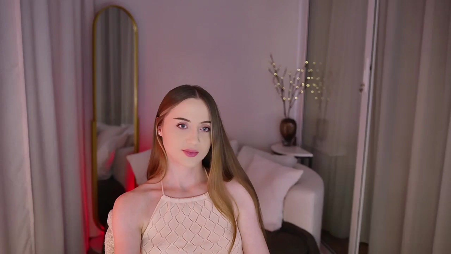 Gallery image thumbnail from Innocent_Soul's myfreecams stream on, 11/11/2025, 18:44 image 19 of 20