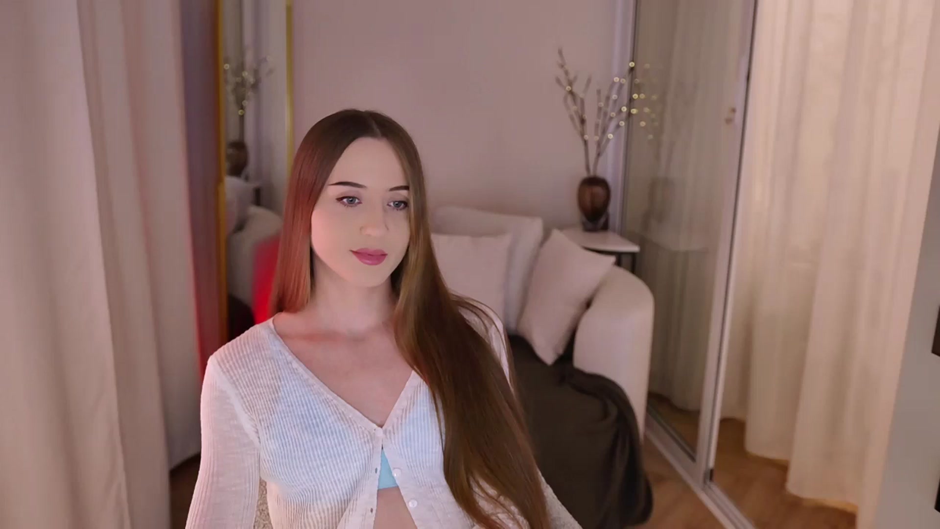 Gallery image thumbnail from Innocent_Soul's myfreecams stream on, 11/15/2025, 15:34 image 1 of 20