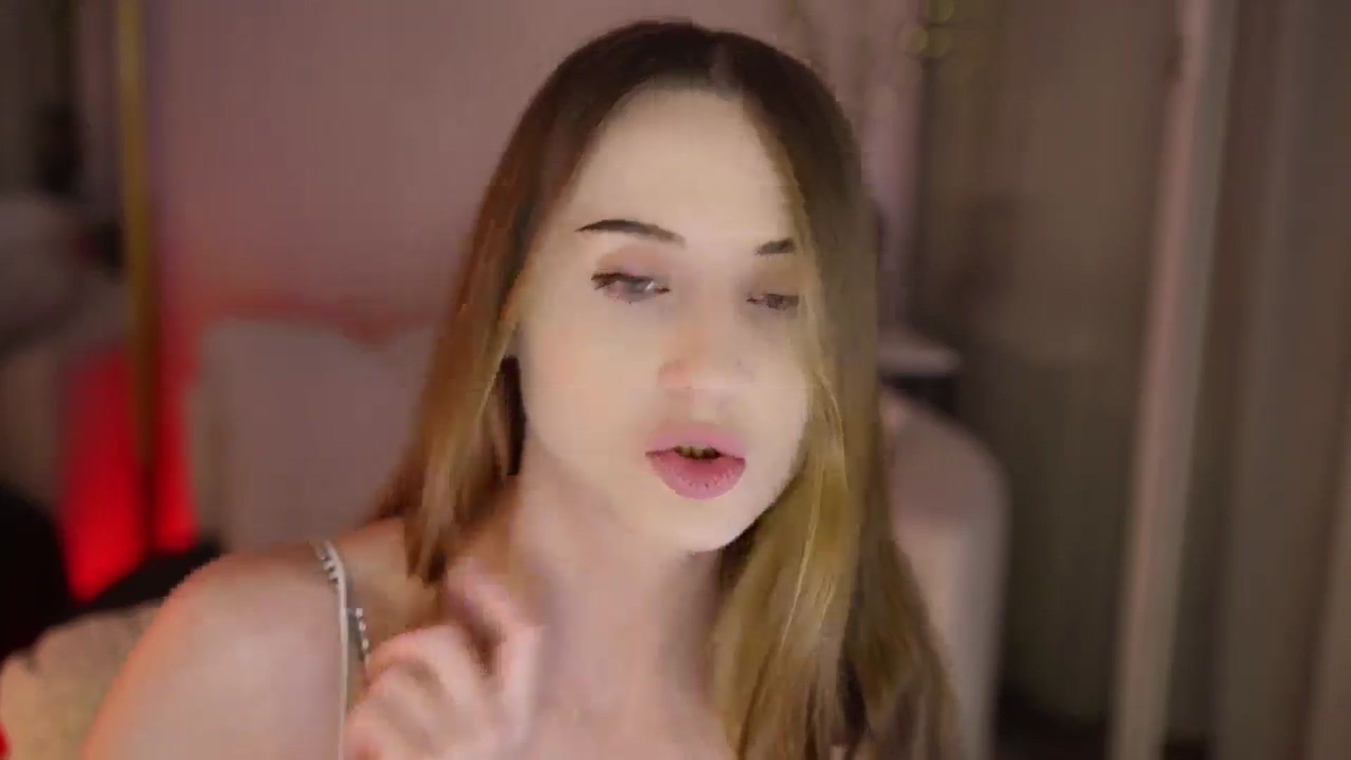 Gallery image thumbnail from Innocent_Soul's myfreecams stream on, 11/19/2025, 18:13 image 4 of 20