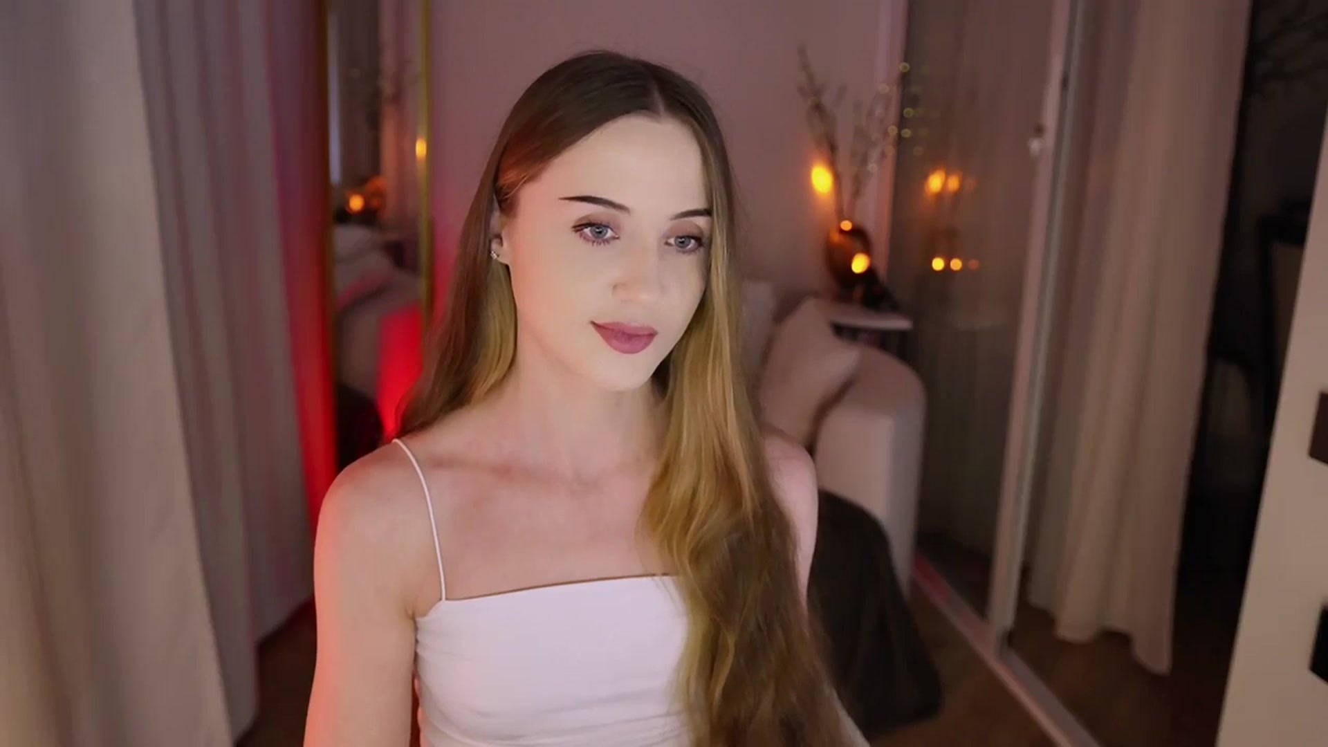 Gallery image thumbnail from Innocent_Soul's myfreecams stream on, 11/24/2025, 16:04 image 11 of 20