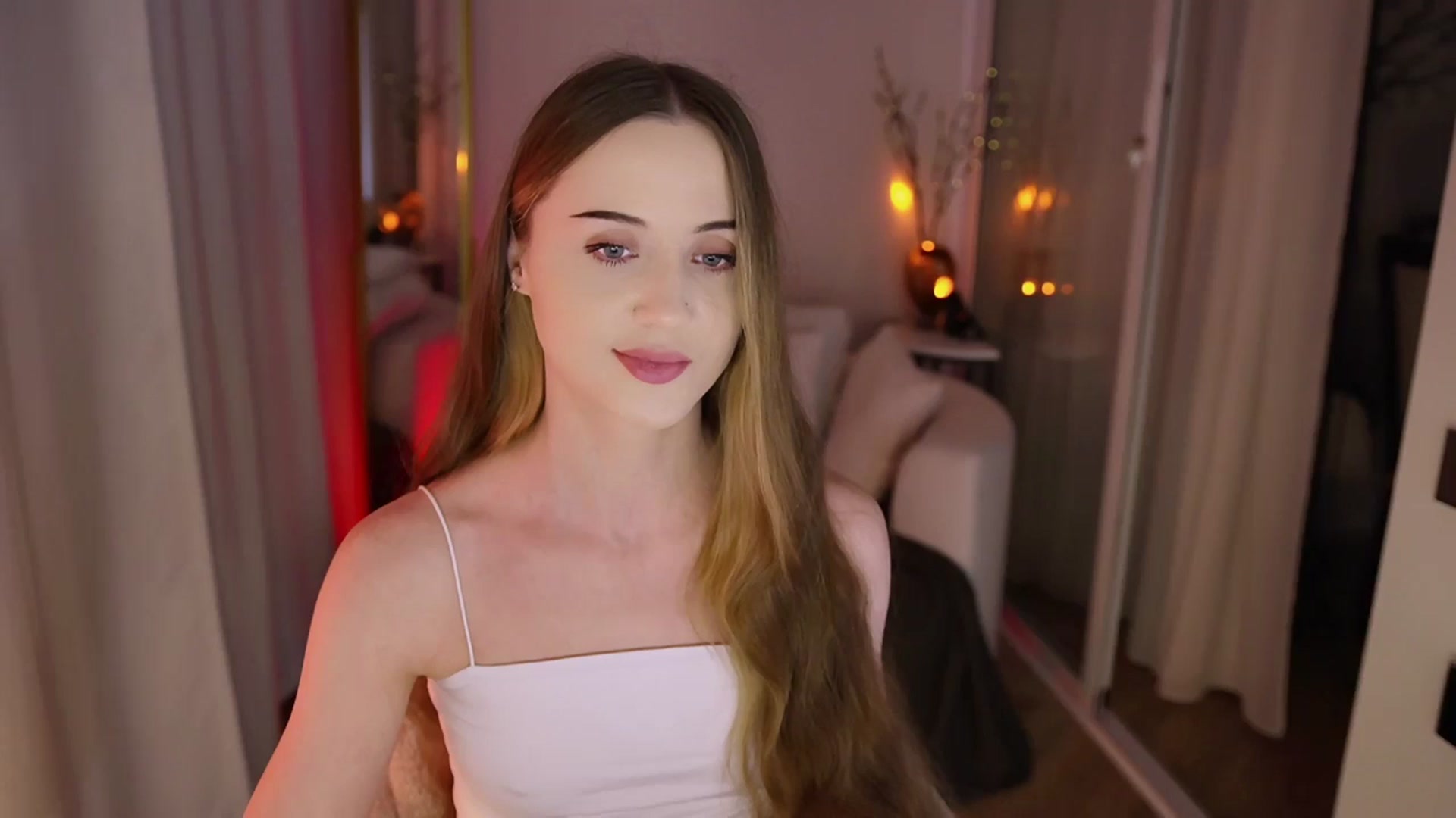Gallery image thumbnail from Innocent_Soul's myfreecams stream on, 11/24/2025, 16:04 image 12 of 20