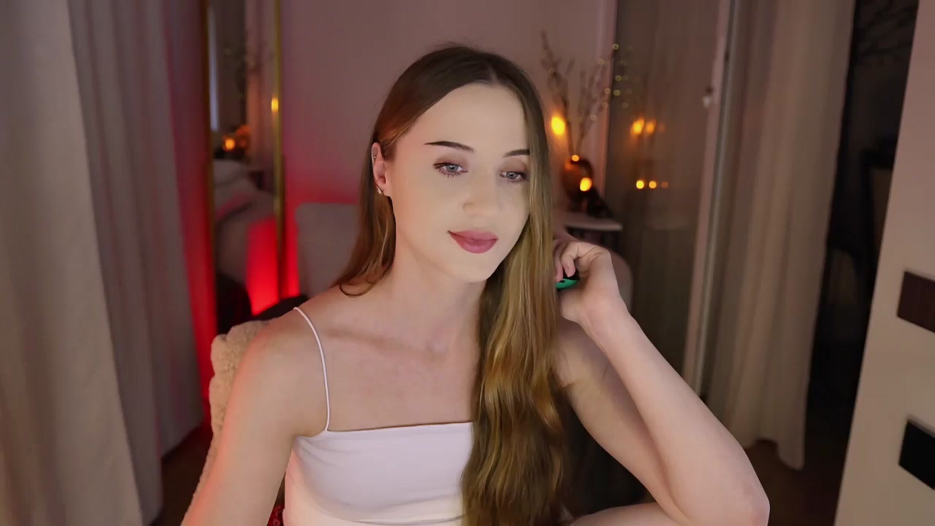 Gallery image thumbnail from Innocent_Soul's myfreecams stream on, 11/24/2025, 18:17 image 6 of 20