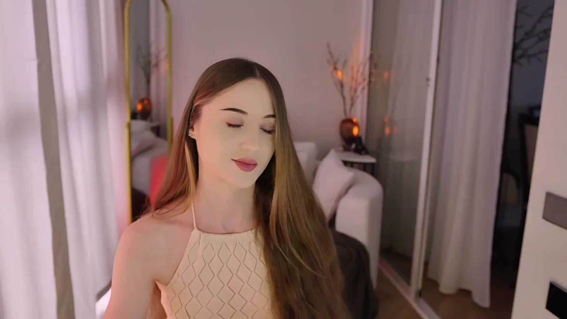 Gallery image thumbnail from Innocent_Soul's myfreecams stream on, 11/25/2025, 10:49 image 17 of 20