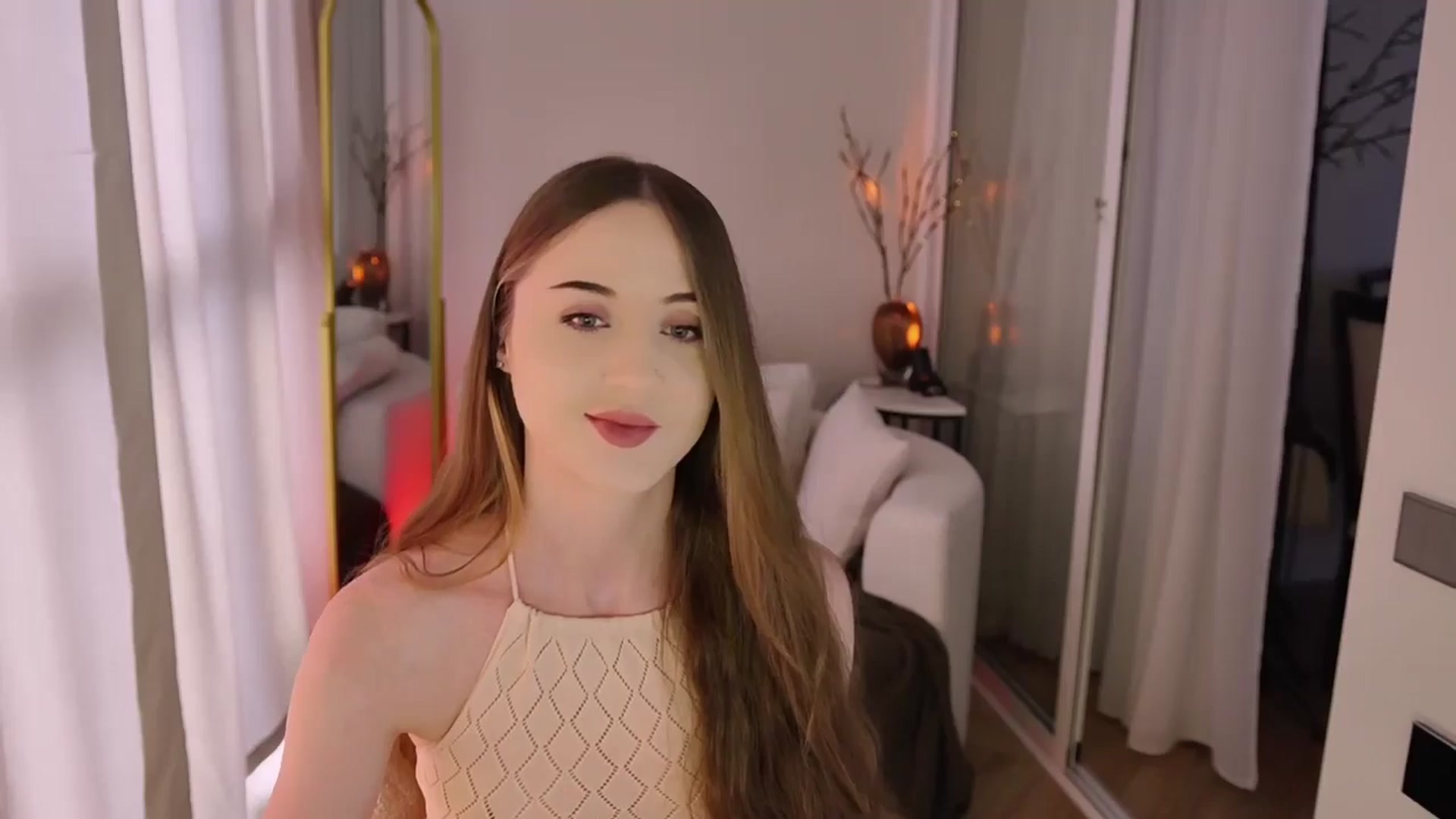 Gallery image thumbnail from Innocent_Soul's myfreecams stream on, 11/25/2025, 10:49 image 18 of 20