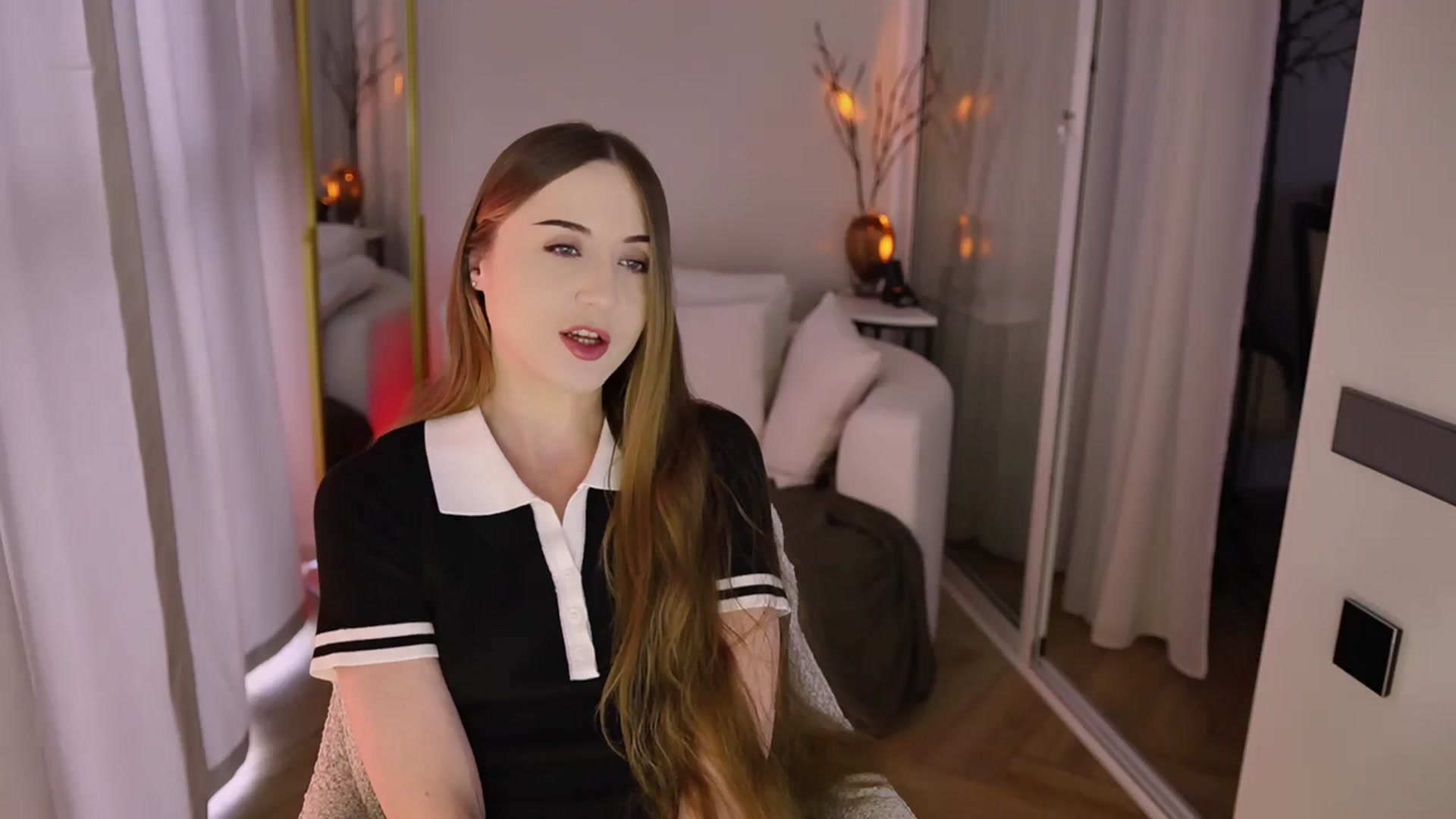 Gallery image thumbnail from Innocent_Soul's myfreecams stream on, 11/27/2025, 09:48 image 19 of 20