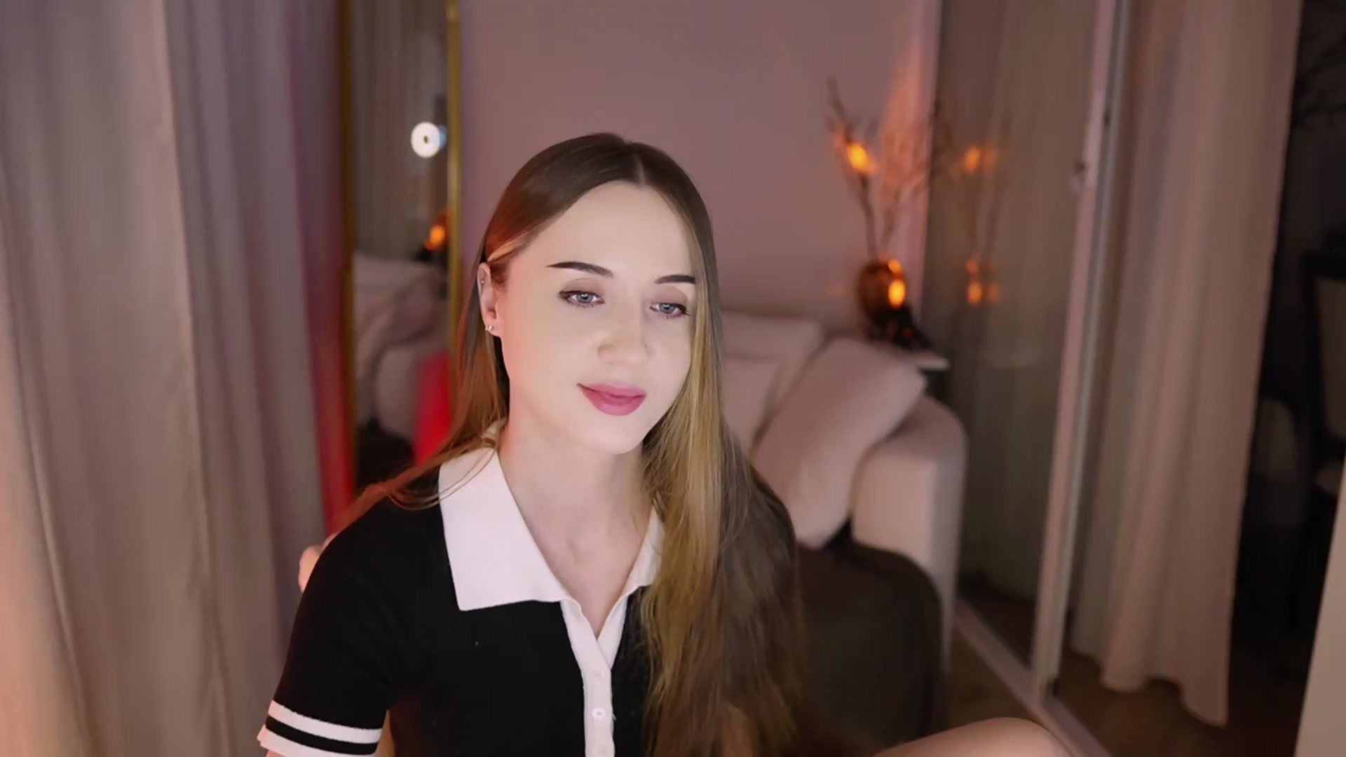 Gallery image thumbnail from Innocent_Soul's myfreecams stream on, 11/27/2025, 15:27 image 7 of 20