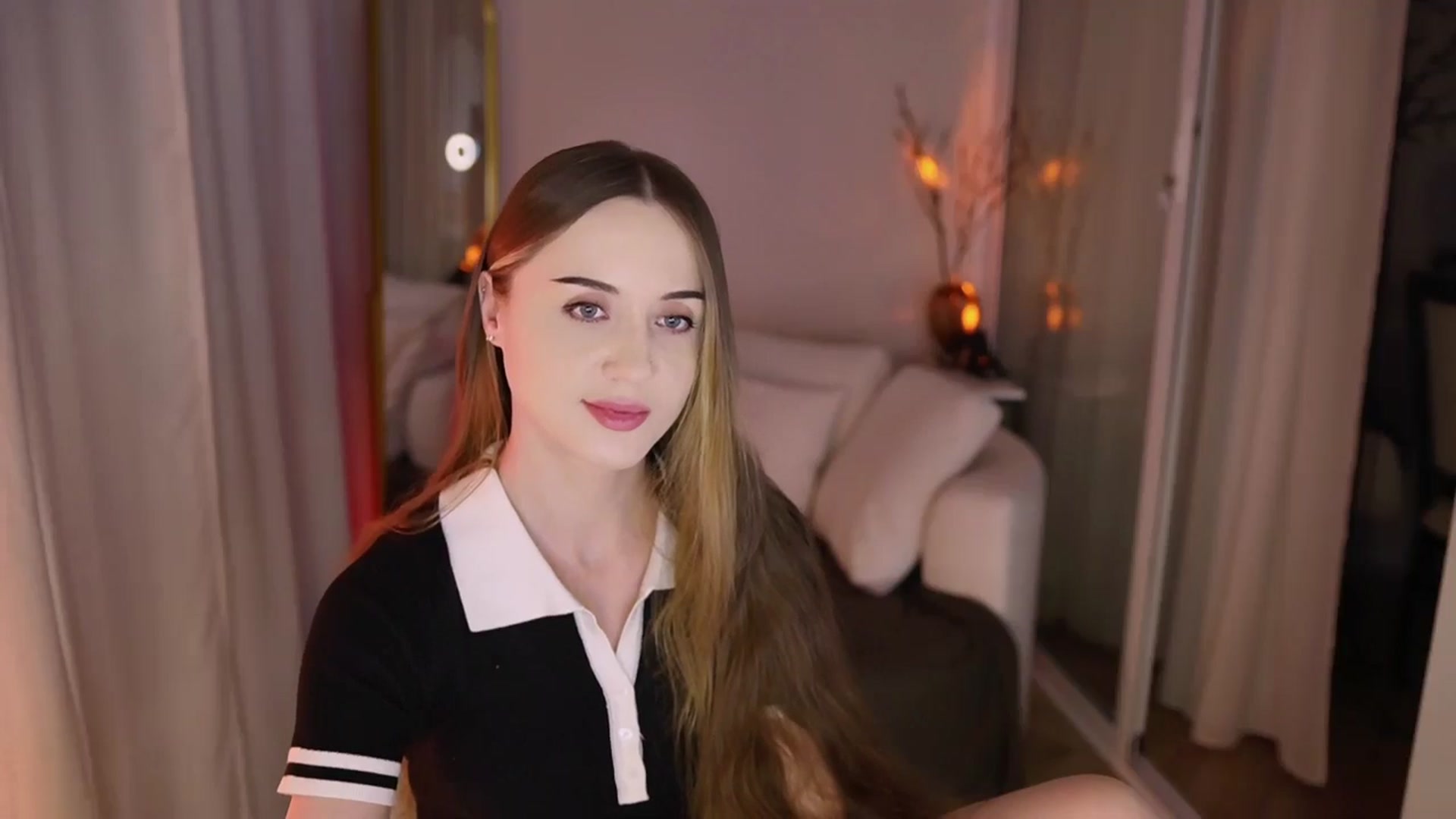 Gallery image thumbnail from Innocent_Soul's myfreecams stream on, 11/27/2025, 15:27 image 6 of 20