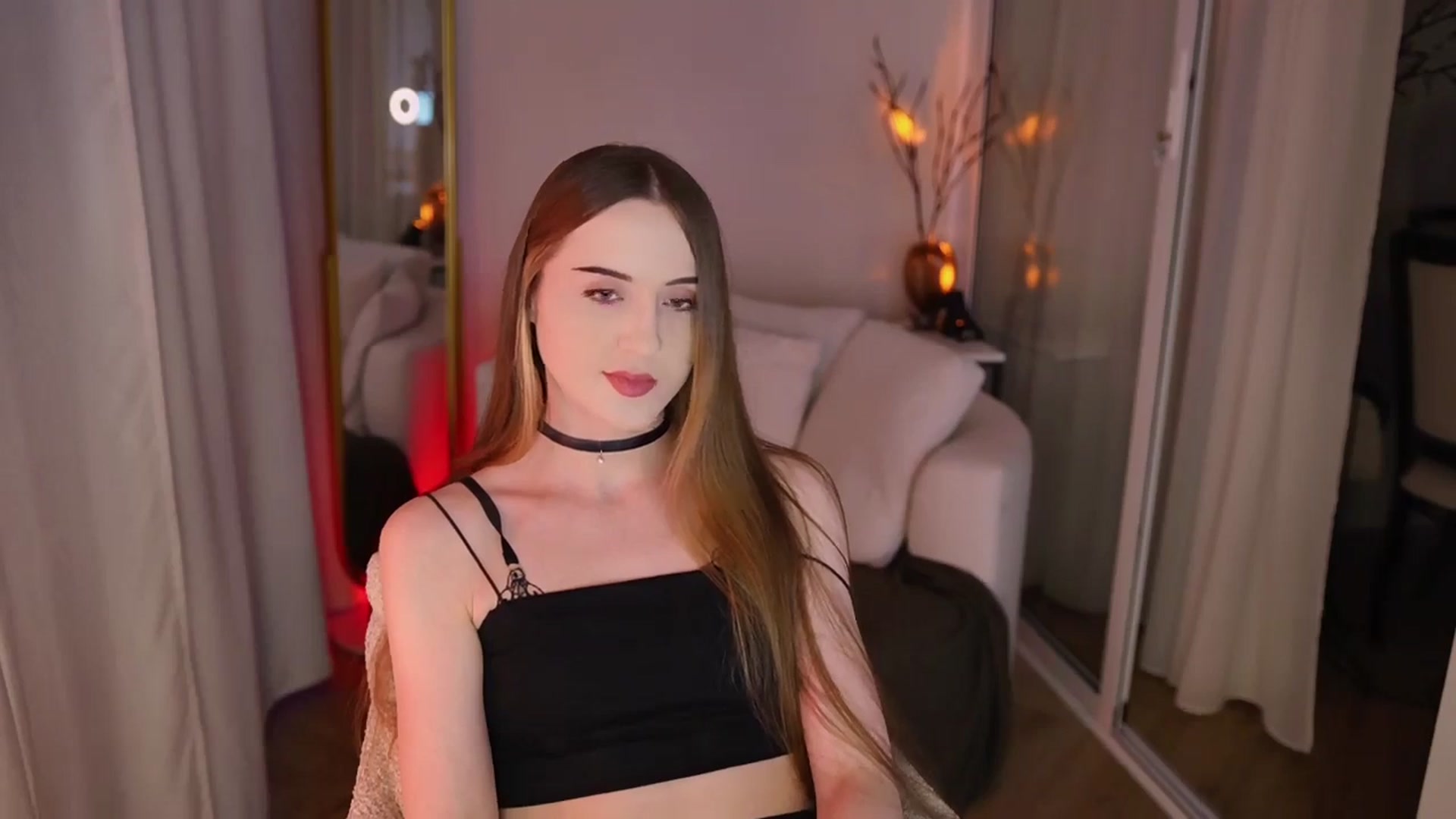 Gallery image thumbnail from Innocent_Soul's myfreecams stream on, 11/28/2025, 13:06 image 5 of 20