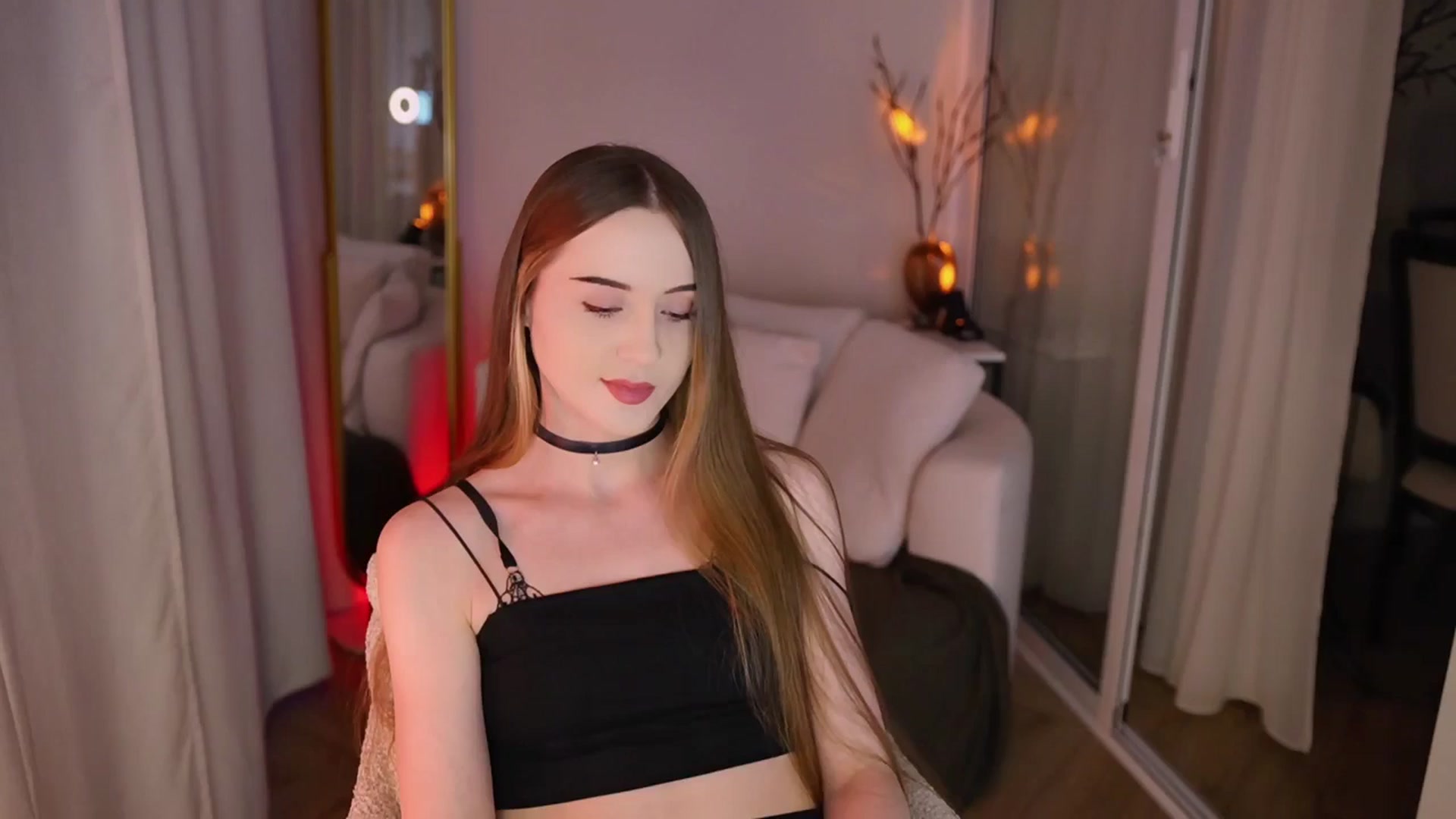 Gallery image thumbnail from Innocent_Soul's myfreecams stream on, 11/28/2025, 13:06 image 6 of 20