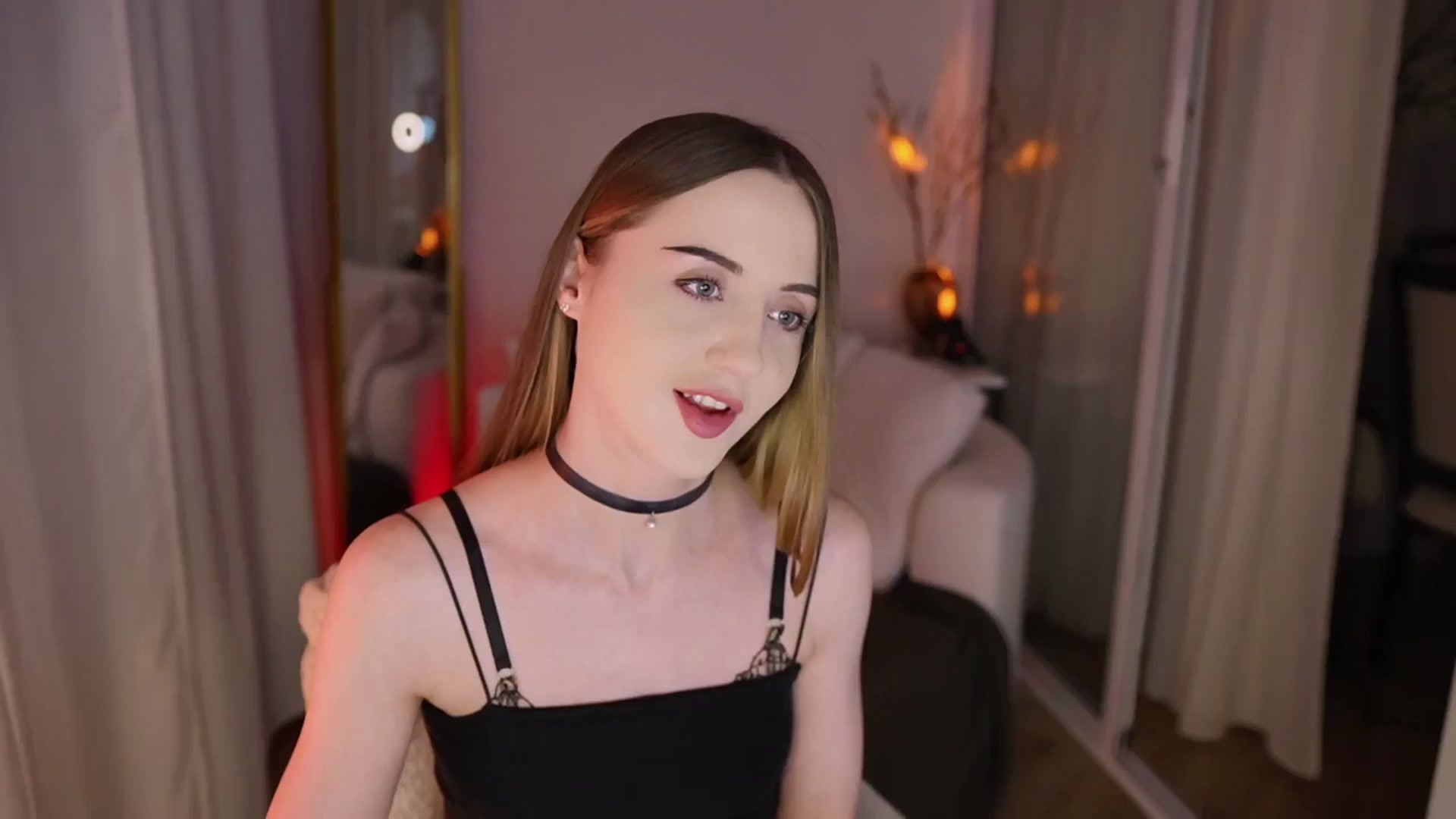 Gallery image thumbnail from Innocent_Soul's myfreecams stream on, 11/28/2025, 15:53 image 1 of 20