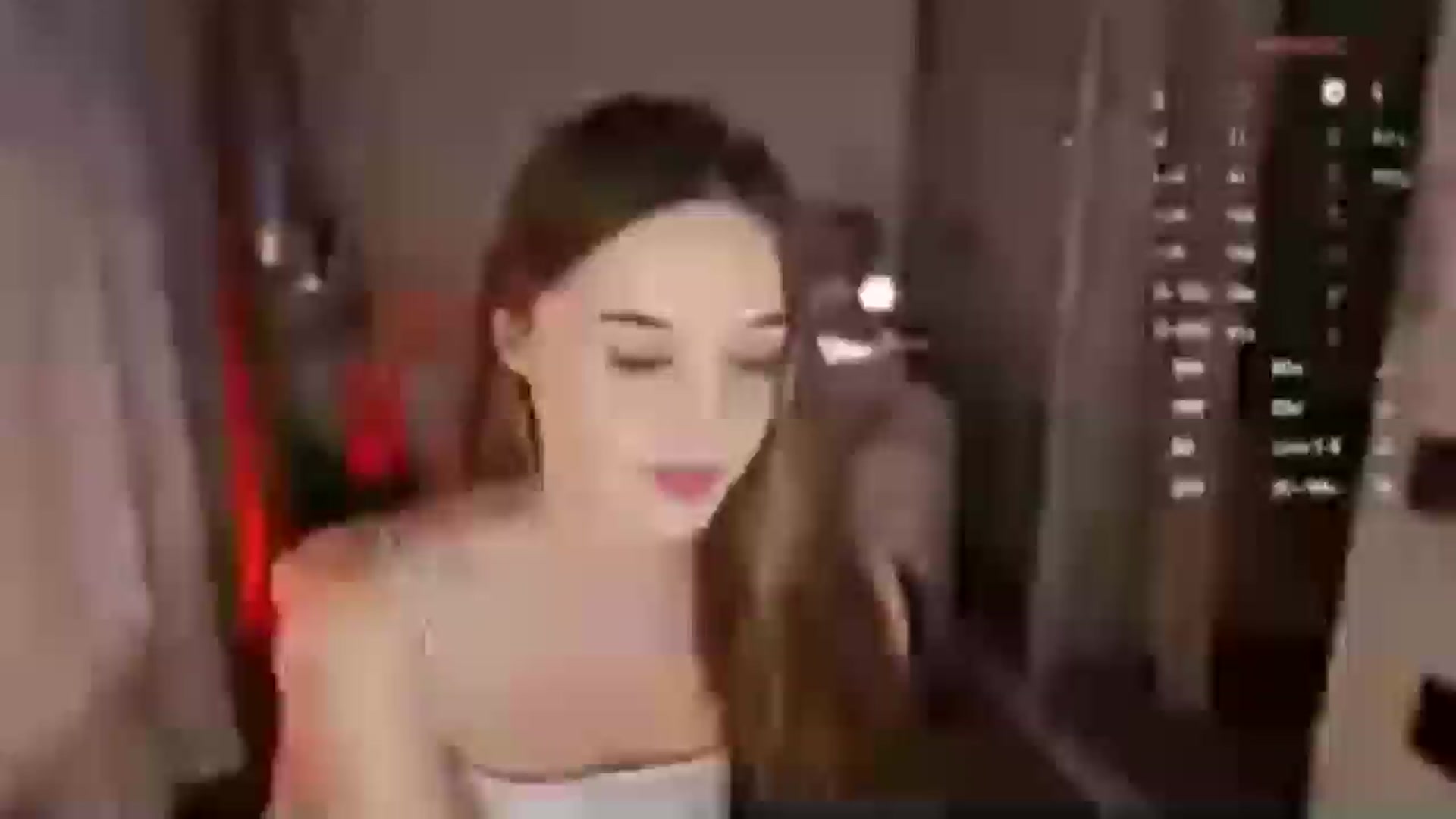 Gallery image thumbnail from Innocent_Soul's myfreecams stream on, 12/18/2025, 19:01 image 3 of 20