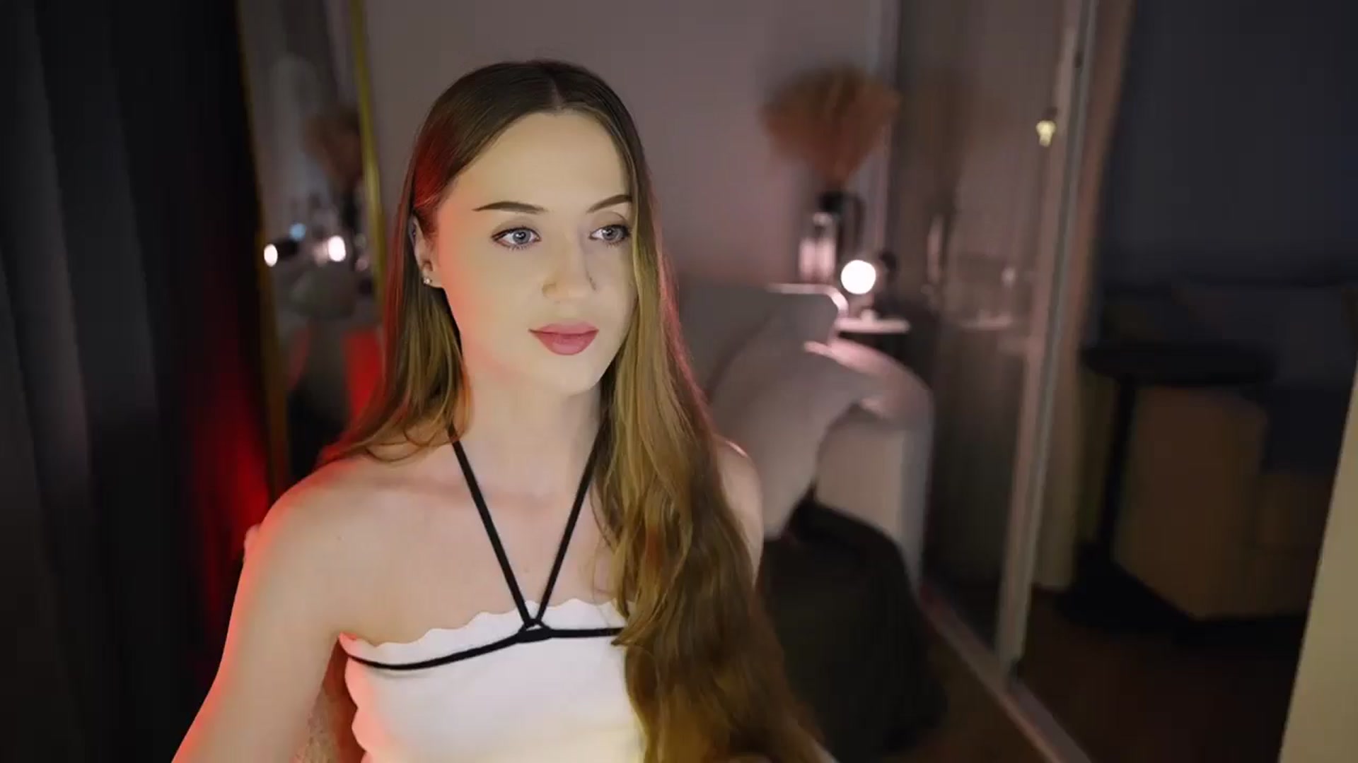 Gallery image thumbnail from Innocent_Soul's myfreecams stream on, 12/25/2025, 11:55 image 20 of 20