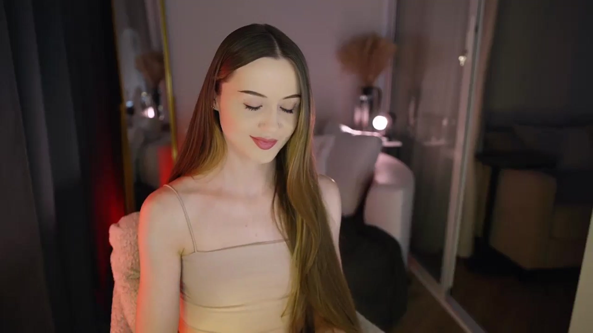 Gallery image thumbnail from Innocent_Soul's myfreecams stream on, 12/26/2025, 12:34 image 19 of 20