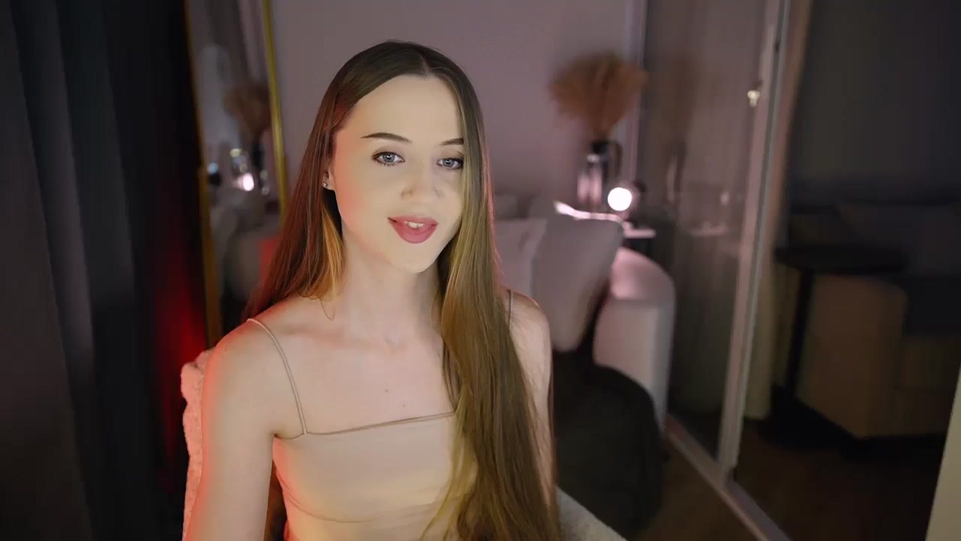 Gallery image thumbnail from Innocent_Soul's myfreecams stream on, 12/26/2025, 12:34 image 14 of 20