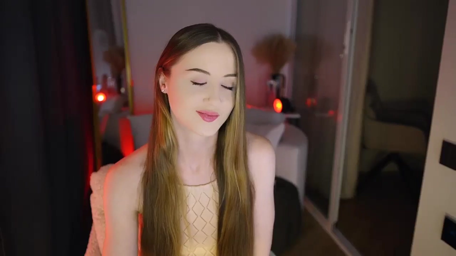 Gallery image thumbnail from Innocent_Soul's myfreecams stream on, 01/03/2026, 16:55 image 12 of 20