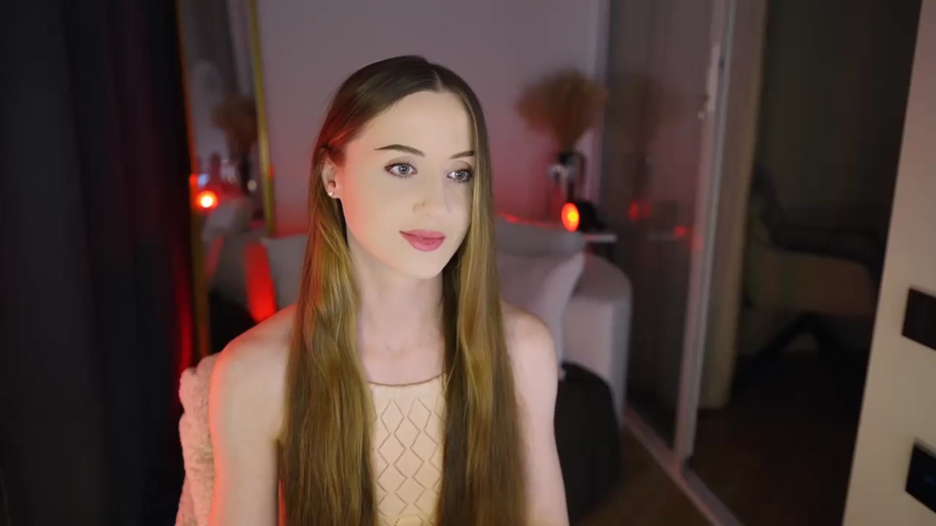 Gallery image thumbnail from Innocent_Soul's myfreecams stream on, 01/03/2026, 16:55 image 13 of 20