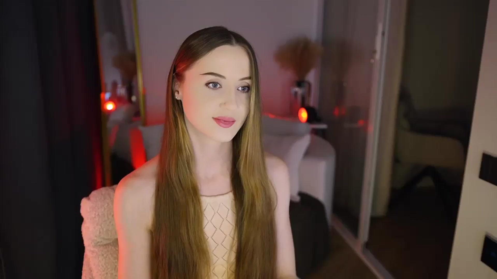 Gallery image thumbnail from Innocent_Soul's myfreecams stream on, 01/03/2026, 16:55 image 18 of 20