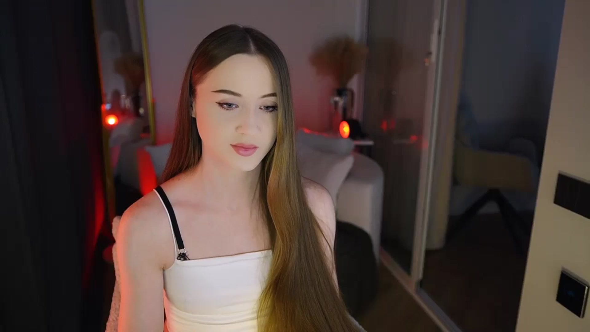 Gallery image thumbnail from Innocent_Soul's myfreecams stream on, 01/09/2026, 10:21 image 3 of 20