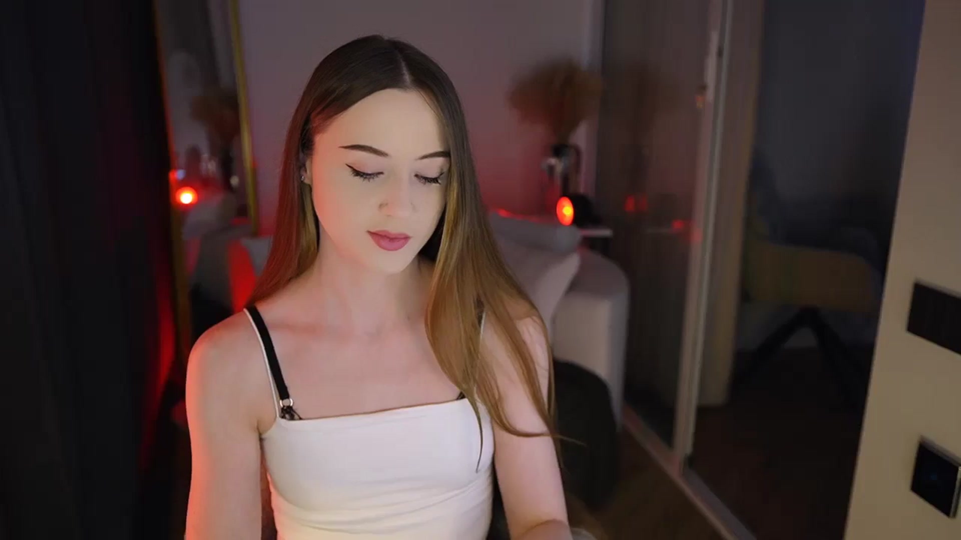 Gallery image thumbnail from Innocent_Soul's myfreecams stream on, 01/09/2026, 12:16 image 13 of 20