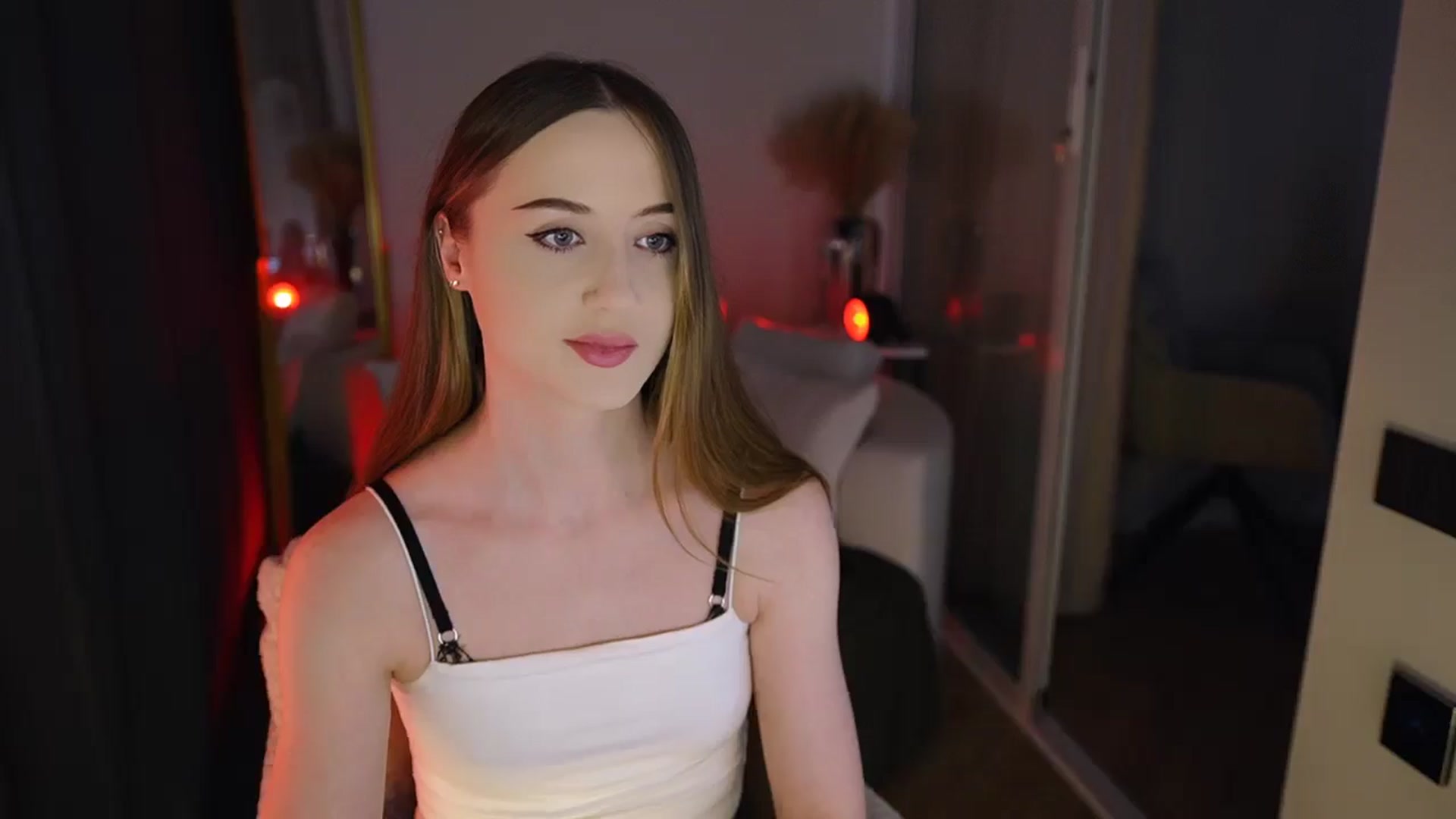 Gallery image thumbnail from Innocent_Soul's myfreecams stream on, 01/09/2026, 12:16 image 11 of 20