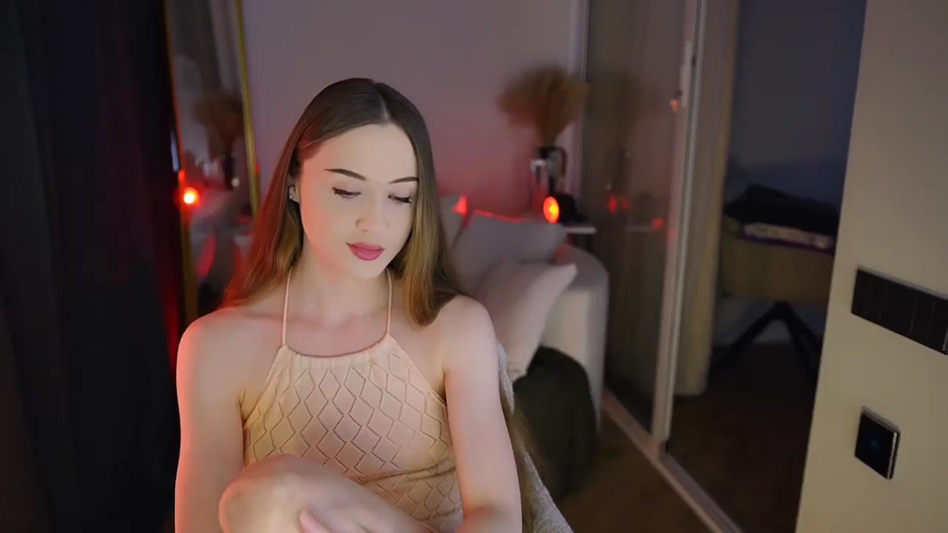 Gallery image thumbnail from Innocent_Soul's myfreecams stream on, 01/13/2026, 13:00 image 2 of 20