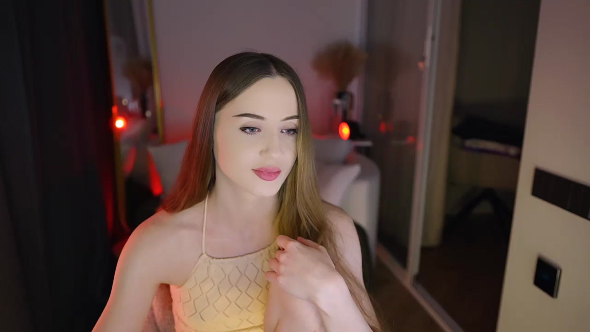 Gallery image thumbnail from Innocent_Soul's myfreecams stream on, 01/13/2026, 16:06 image 5 of 20