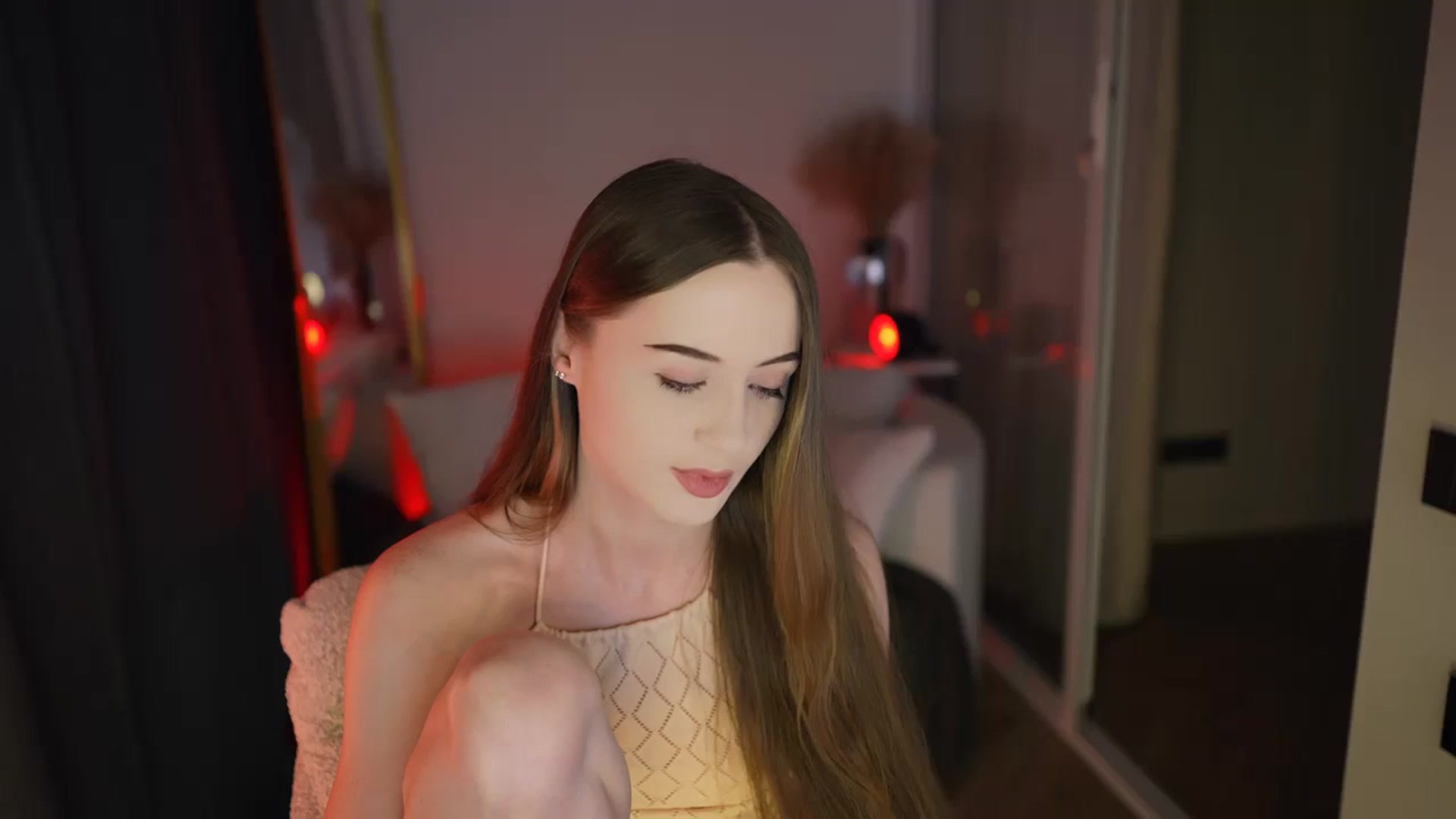 Gallery image thumbnail from Innocent_Soul's myfreecams stream on, 01/16/2026, 19:39 image 5 of 20