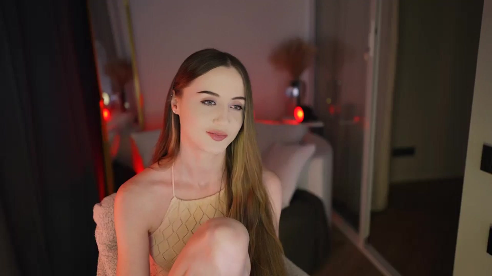 Gallery image thumbnail from Innocent_Soul's myfreecams stream on, 01/16/2026, 19:39 image 2 of 20