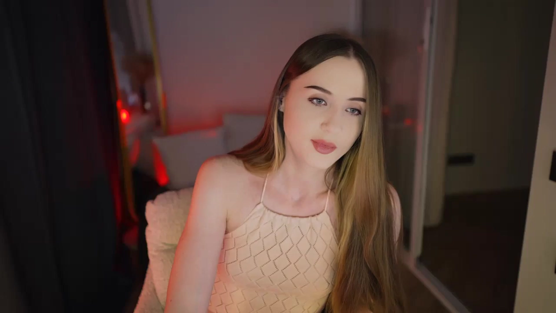 Gallery image thumbnail from Innocent_Soul's myfreecams stream on, 01/16/2026, 21:20 image 2 of 20
