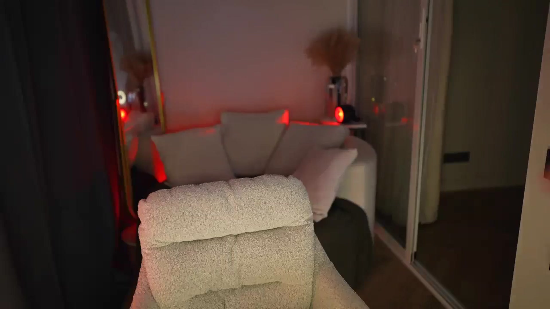 Gallery image thumbnail from Innocent_Soul's myfreecams stream on, 01/16/2026, 21:20 image 10 of 20