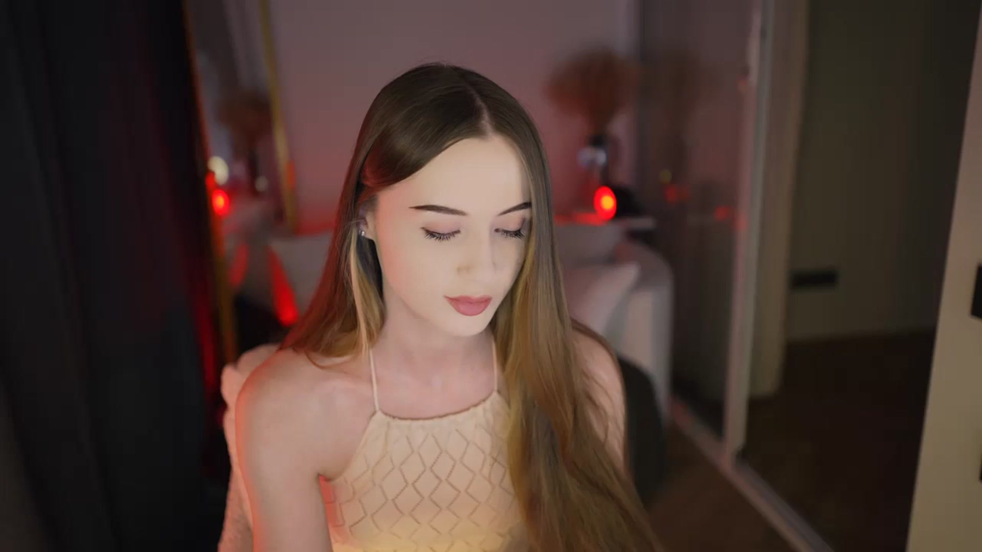 Gallery image thumbnail from Innocent_Soul's myfreecams stream on, 01/16/2026, 21:20 image 1 of 20