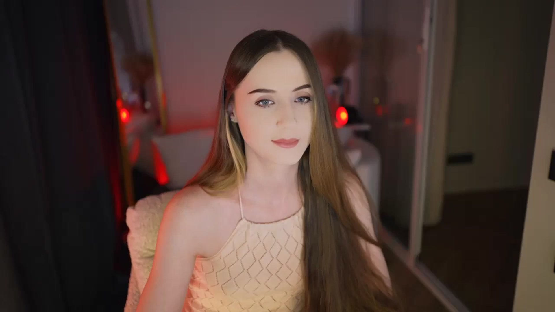 Gallery image thumbnail from Innocent_Soul's myfreecams stream on, 01/16/2026, 21:20 image 4 of 20