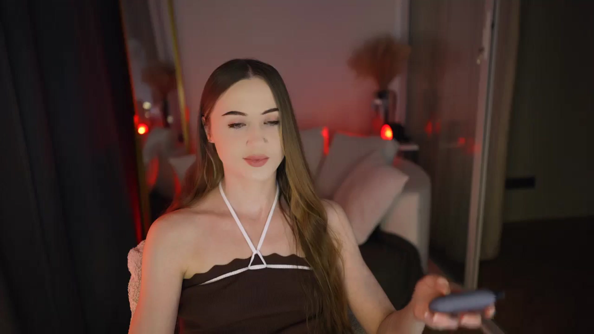 Gallery image thumbnail from Innocent_Soul's myfreecams stream on, 01/17/2026, 16:32 image 18 of 20