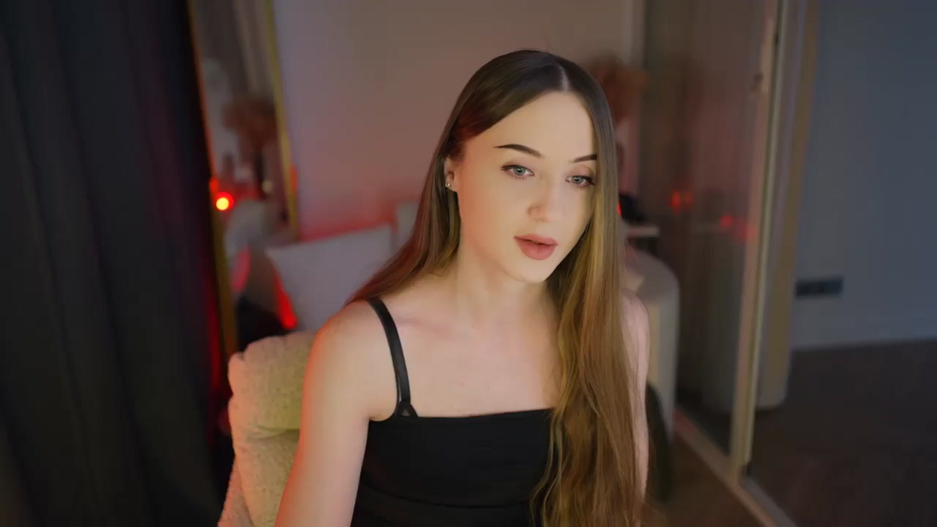 Gallery image thumbnail from Innocent_Soul's myfreecams stream on, 01/20/2026, 12:42 image 7 of 20