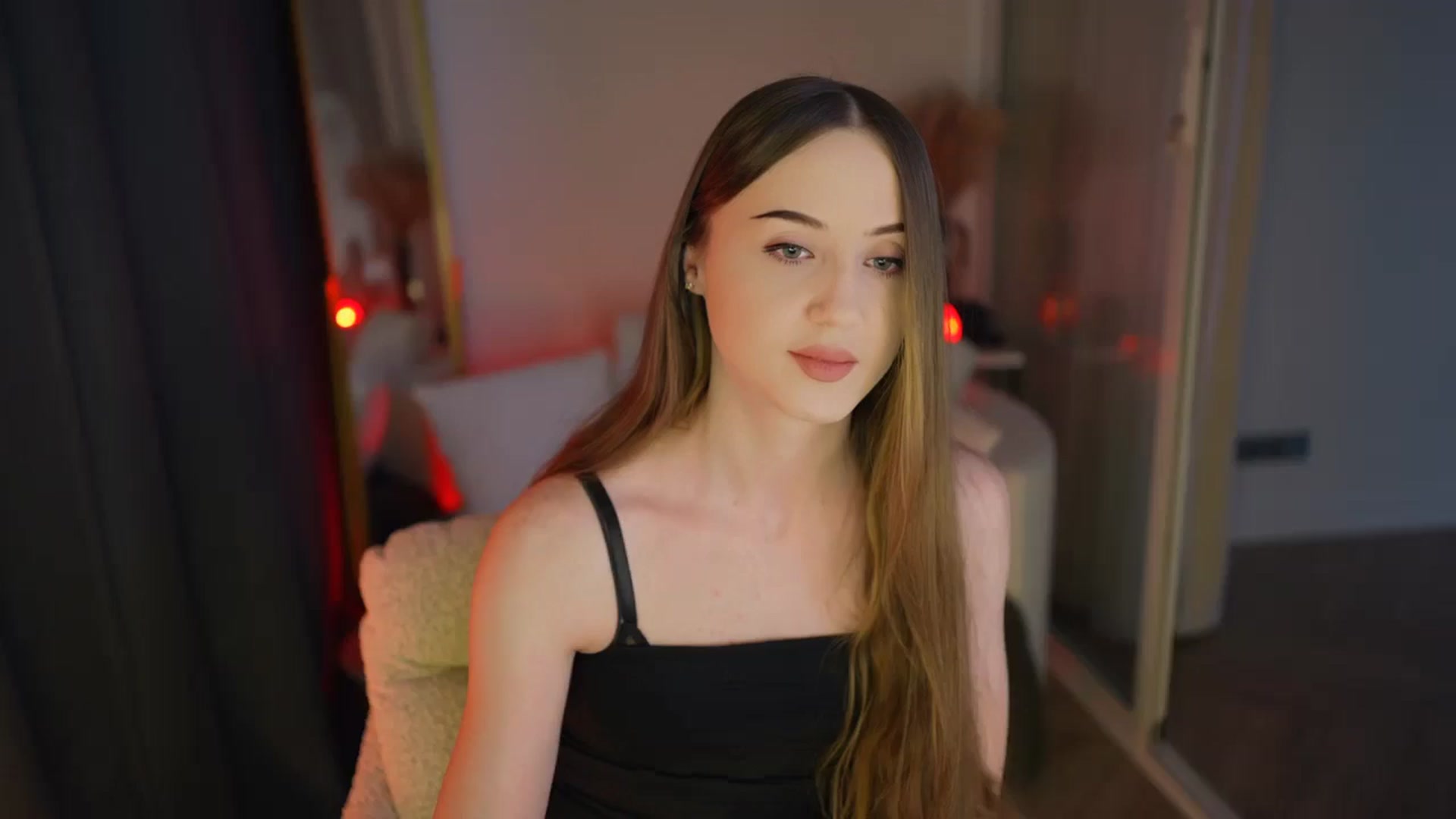 Gallery image thumbnail from Innocent_Soul's myfreecams stream on, 01/20/2026, 12:42 image 9 of 20