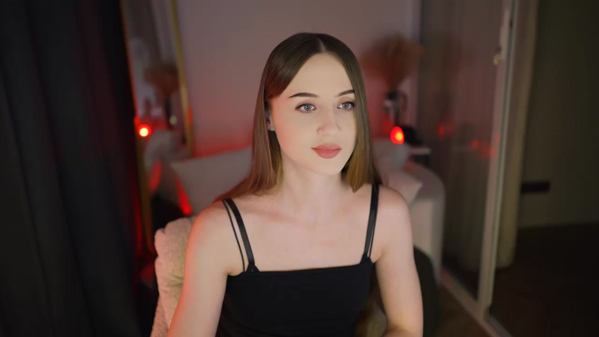 Gallery image thumbnail from Innocent_Soul's myfreecams stream on, 01/20/2026, 15:25 image 12 of 20