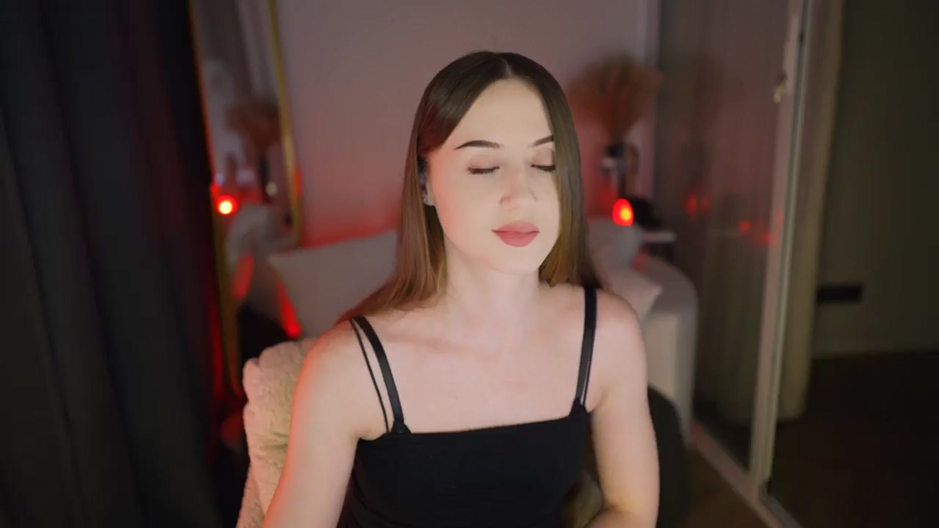 Gallery image thumbnail from Innocent_Soul's myfreecams stream on, 01/20/2026, 15:25 image 8 of 20