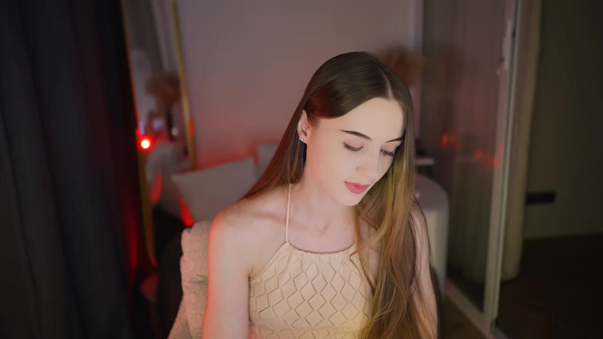 Gallery image thumbnail from Innocent_Soul's myfreecams stream on, 01/22/2026, 16:20 image 18 of 20