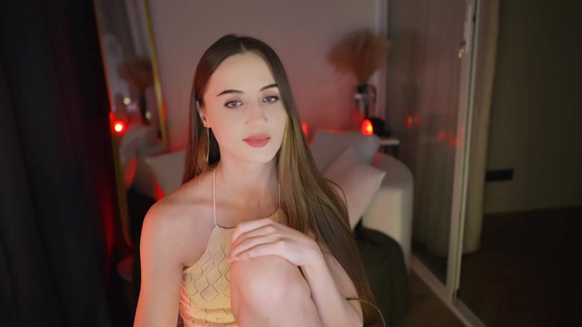 Gallery image thumbnail from Innocent_Soul's myfreecams stream on, 01/22/2026, 20:03 image 15 of 20