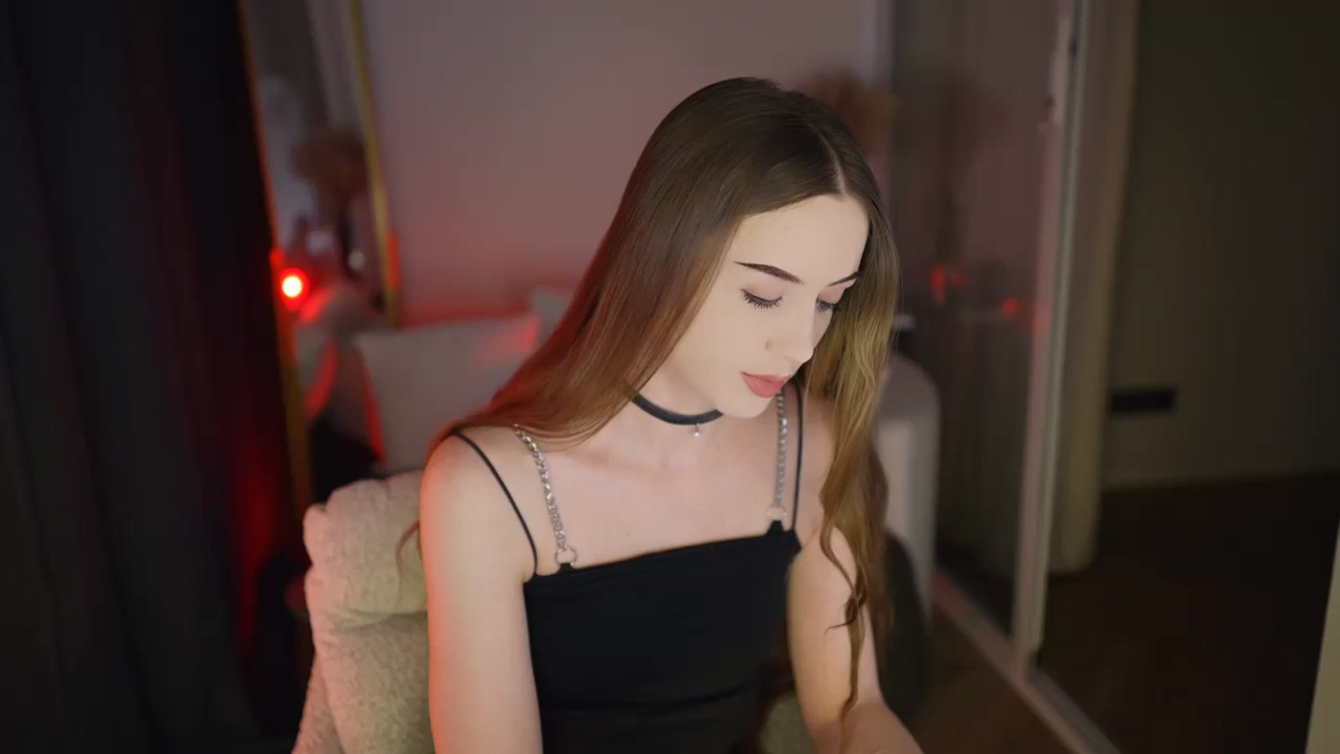 Gallery image thumbnail from Innocent_Soul's myfreecams stream on, 01/23/2026, 15:47 image 6 of 20
