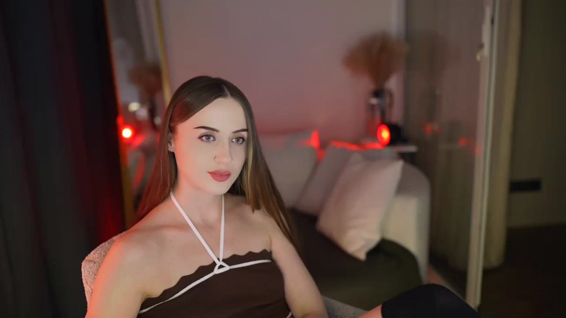 Gallery image thumbnail from Innocent_Soul's myfreecams stream on, 01/26/2026, 20:05 image 9 of 20