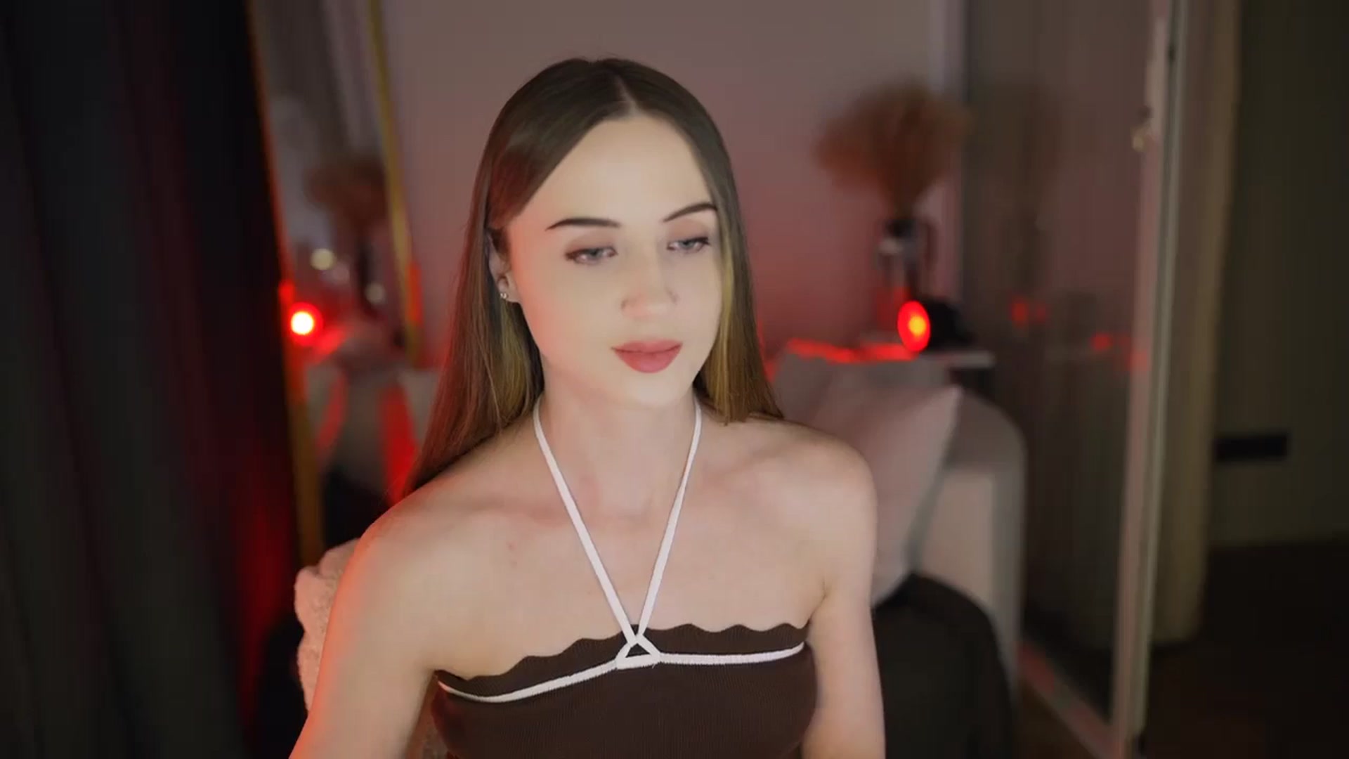 Gallery image thumbnail from Innocent_Soul's myfreecams stream on, 01/26/2026, 20:05 image 17 of 20