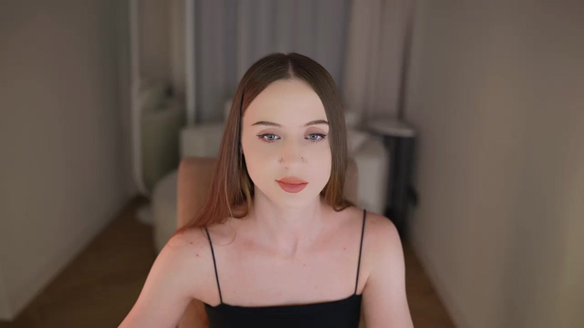 Gallery image thumbnail from Innocent_Soul's myfreecams stream on, 04/20/2026, 17:28 image 20 of 20
