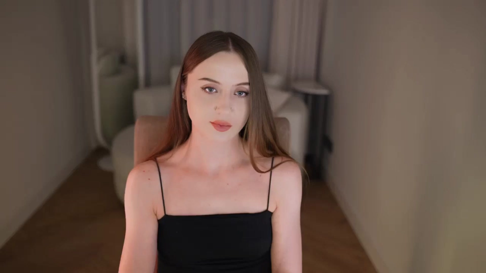 Gallery image thumbnail from Innocent_Soul's myfreecams stream on, 04/20/2026, 20:40 image 18 of 20