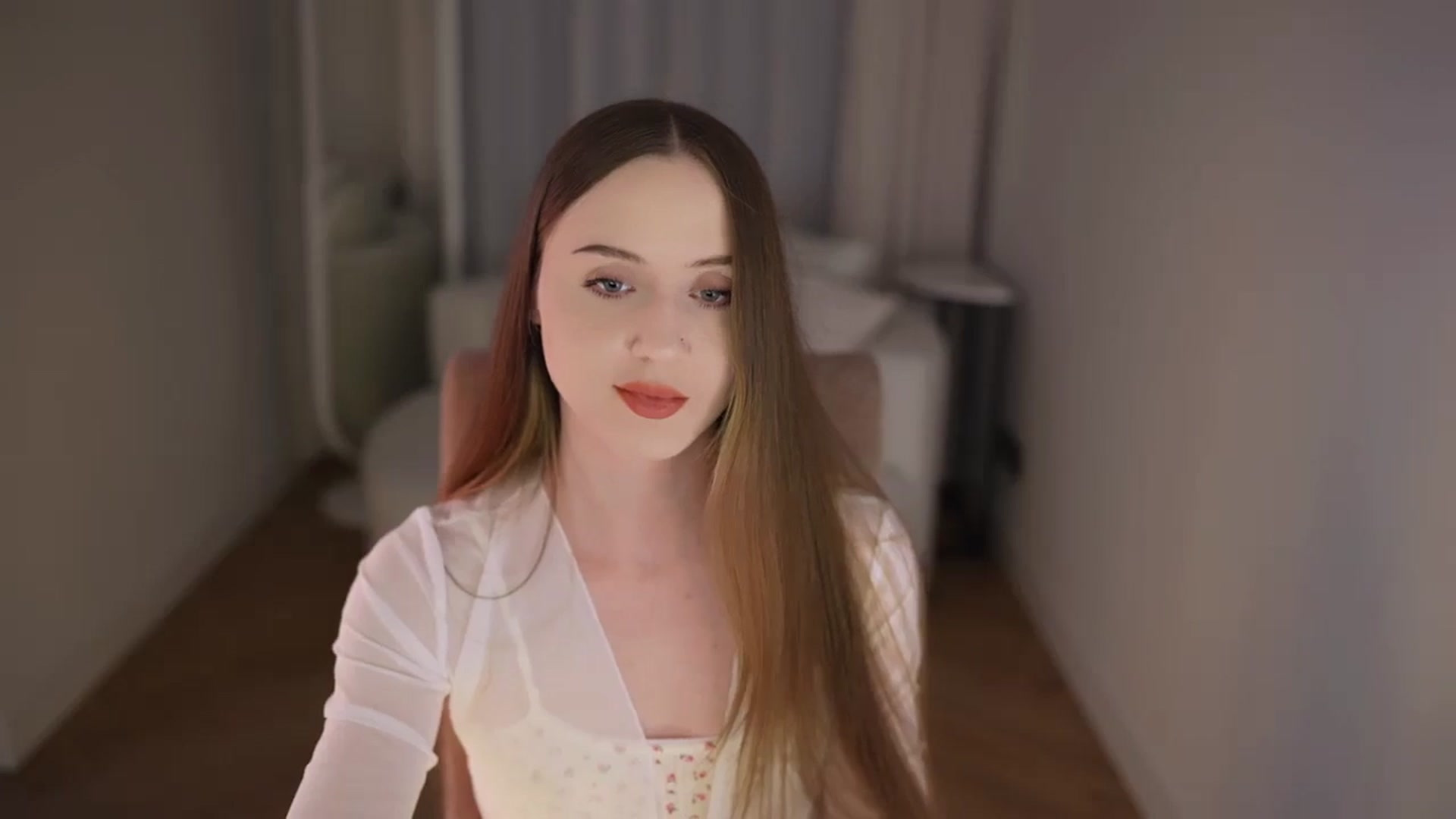 Gallery image thumbnail from Innocent_Soul's myfreecams stream on, 04/22/2026, 16:32 image 8 of 20