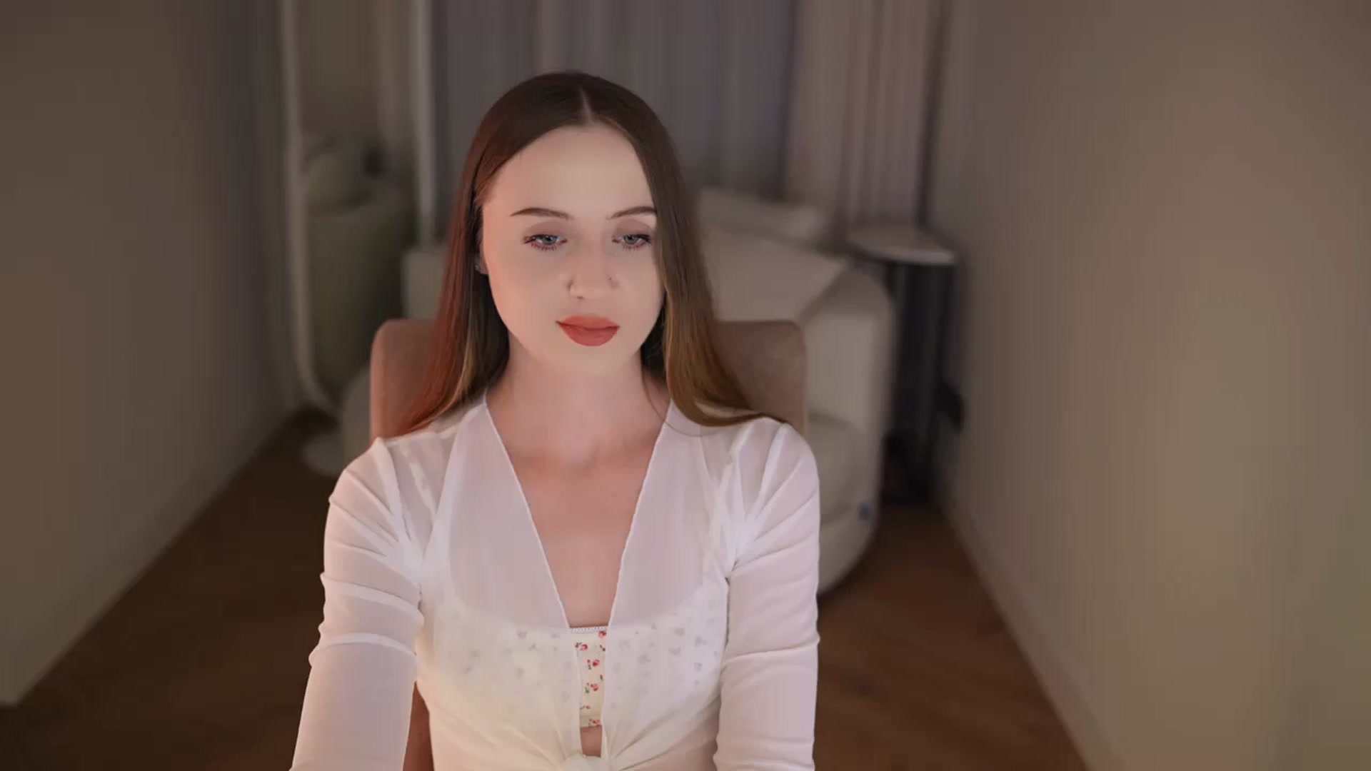 Gallery image thumbnail from Innocent_Soul's myfreecams stream on, 04/22/2026, 19:02 image 17 of 20