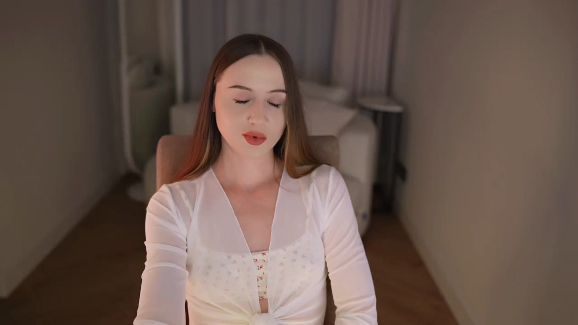Gallery image thumbnail from Innocent_Soul's myfreecams stream on, 04/22/2026, 19:02 image 20 of 20
