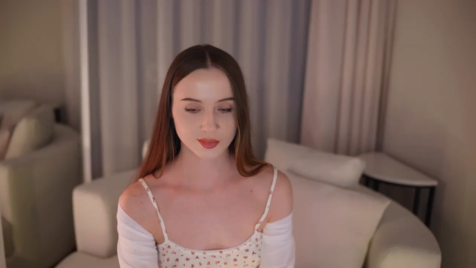 Gallery image thumbnail from Innocent_Soul's myfreecams stream on, 04/22/2026, 22:10 image 19 of 20